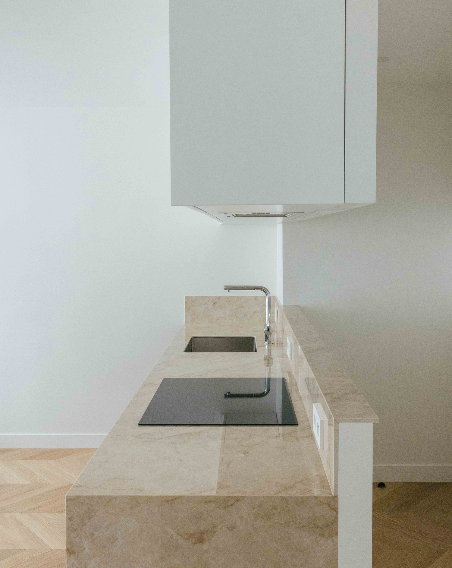 RUE-CHARLES-FOURRIER-VERTICAL-03